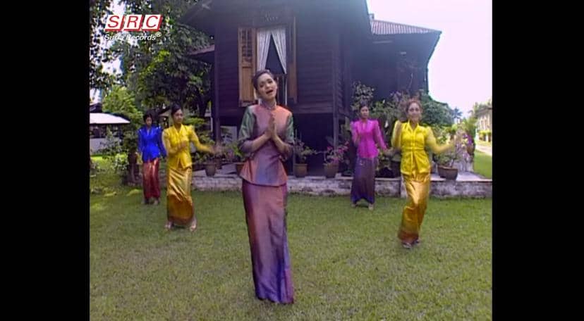 lirik dan makna lagu Sesuci Lebaran - Siti Nurhaliza 