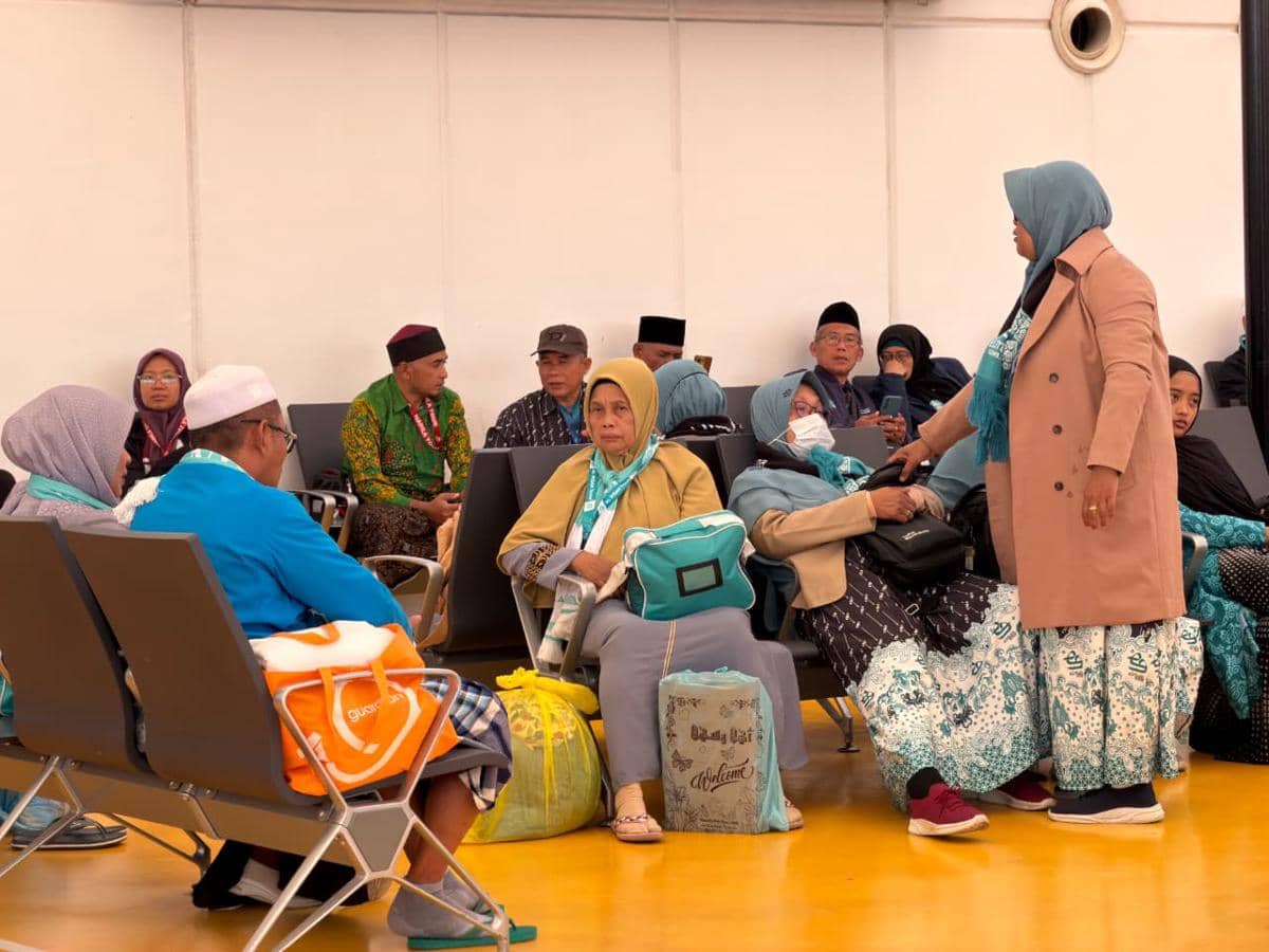 10 Ribu Jemaah Umrah Pulang, KJRI Jeddah Kawal 300 Orang Tertahan