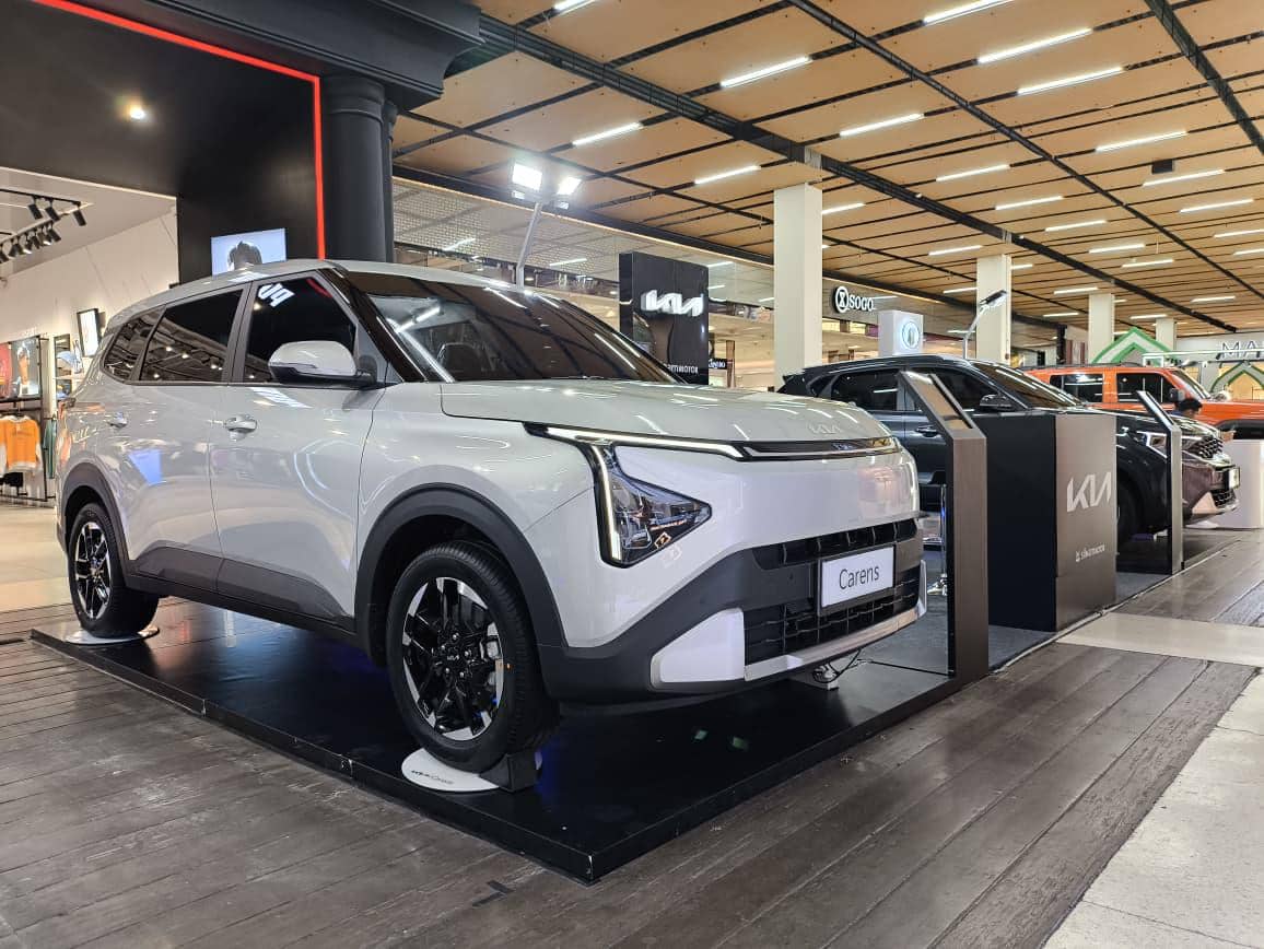 Kia Bawa Carens dan Sonet ke Mal Bandung-Jakarta