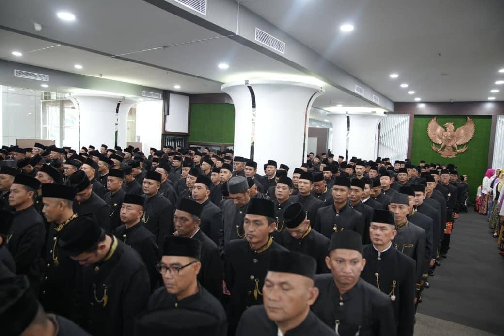 Gubernur DKI Jakarta, Pramono Anung, lantik 521 pejabat fungsional di lingkungan Pemerintah Provinsi (Pemprov) DKI Jakarta di Balai Kota Jakarta, pada Rabu (4/3).