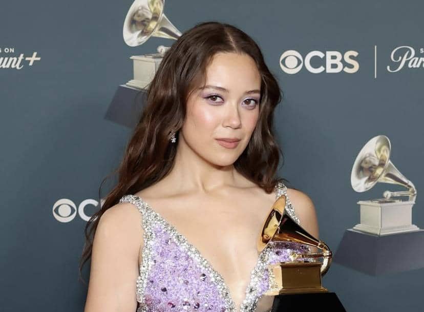 Laufey Umumkan Tur Konser usai Menang Grammy, Jakarta Masuk Daftar!