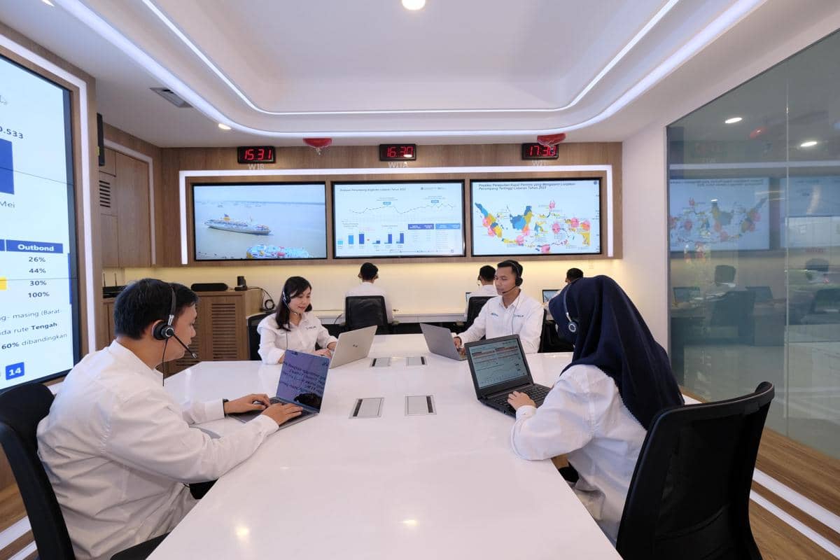 PT Pelni menyelesaikan pemasangan dan instalasi SisKomKap terbaru berbasis satelit Low Earth Orbit (Dok. PT Pelni)