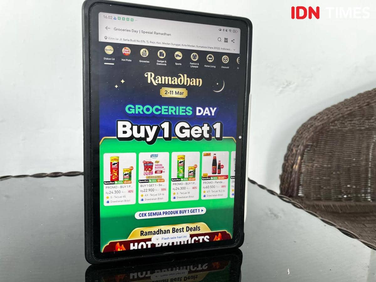 Ilustrasi aplikasi Blibli (IDN Times/Doni Hermawan)