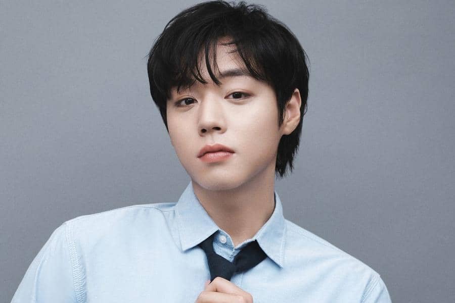 Park Ji Hoon akan Comeback Sebagai Penyanyi pada April 2026
