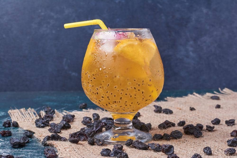 ilustrasi es jeruk selasih