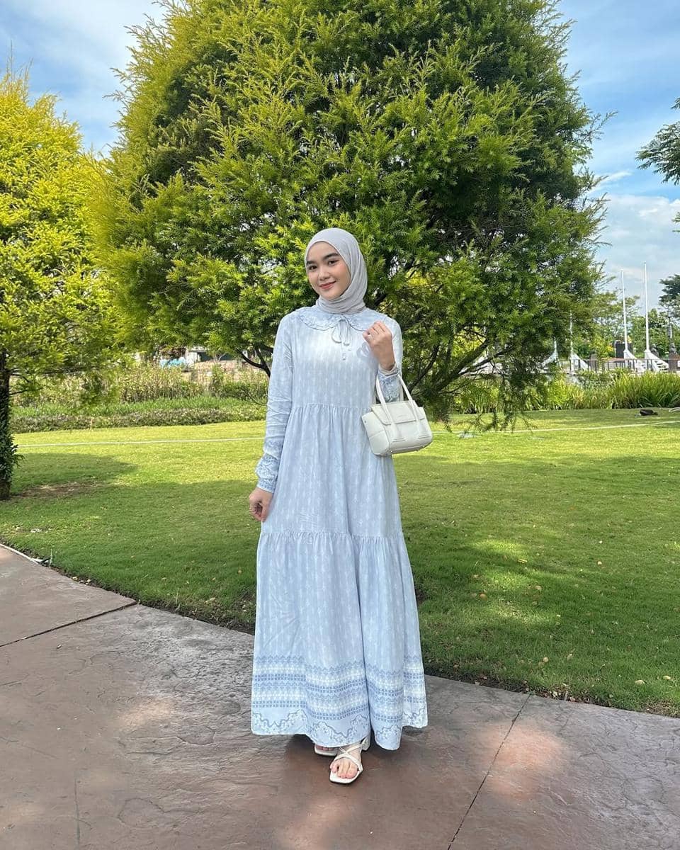OOTD Lebaran Hari Kedua ala Karina Arsanti