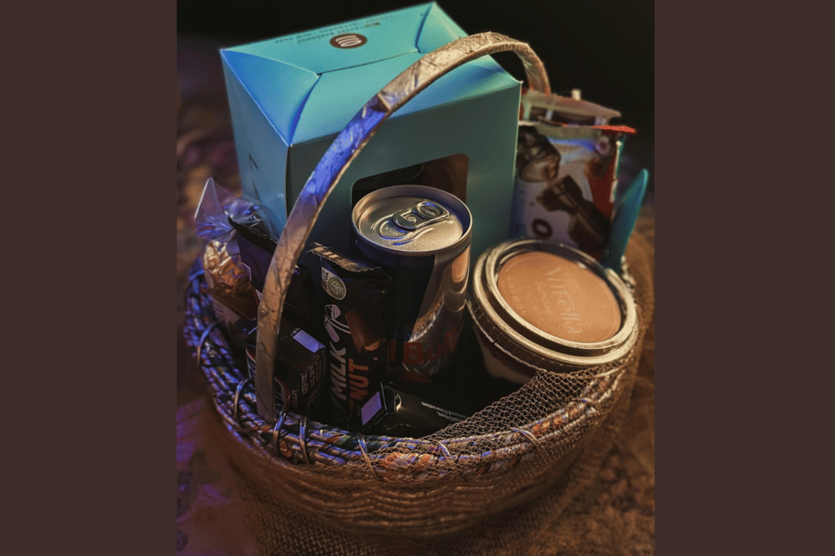 ilustrasi hampers cokelat 