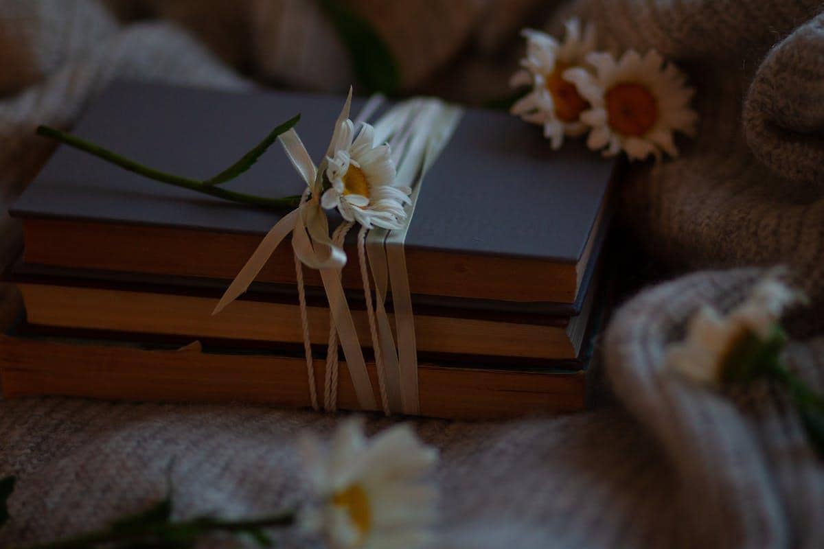 ilustrasi jurnal estetik 