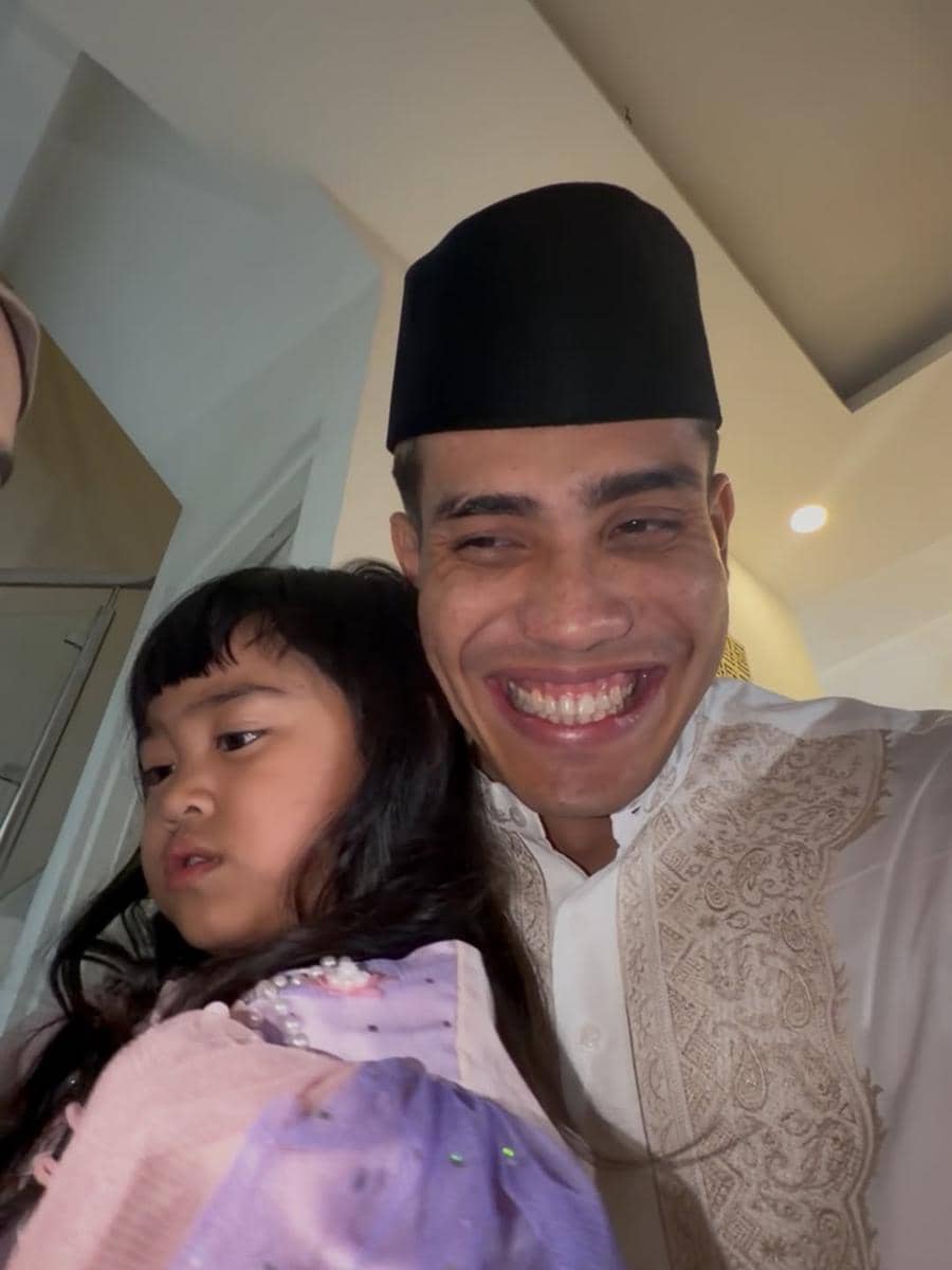 Keluarga Aisar Khaled bukber bareng Ria Ricis.