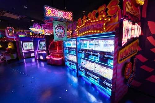 beberapa permainan seru di Kawaii Monster Land 