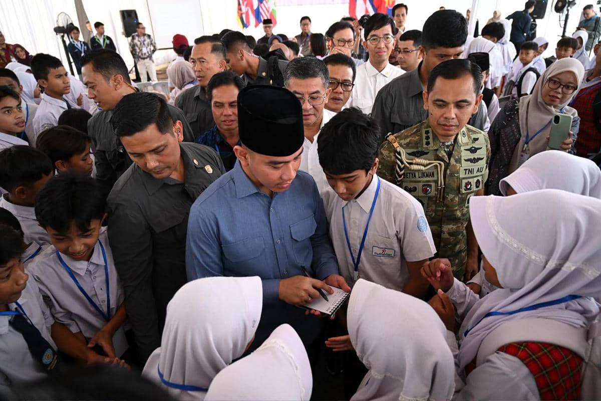 Pesan Gibran untuk Guru dan Orang Tua Murid: Jangan Malu Upgrade Diri