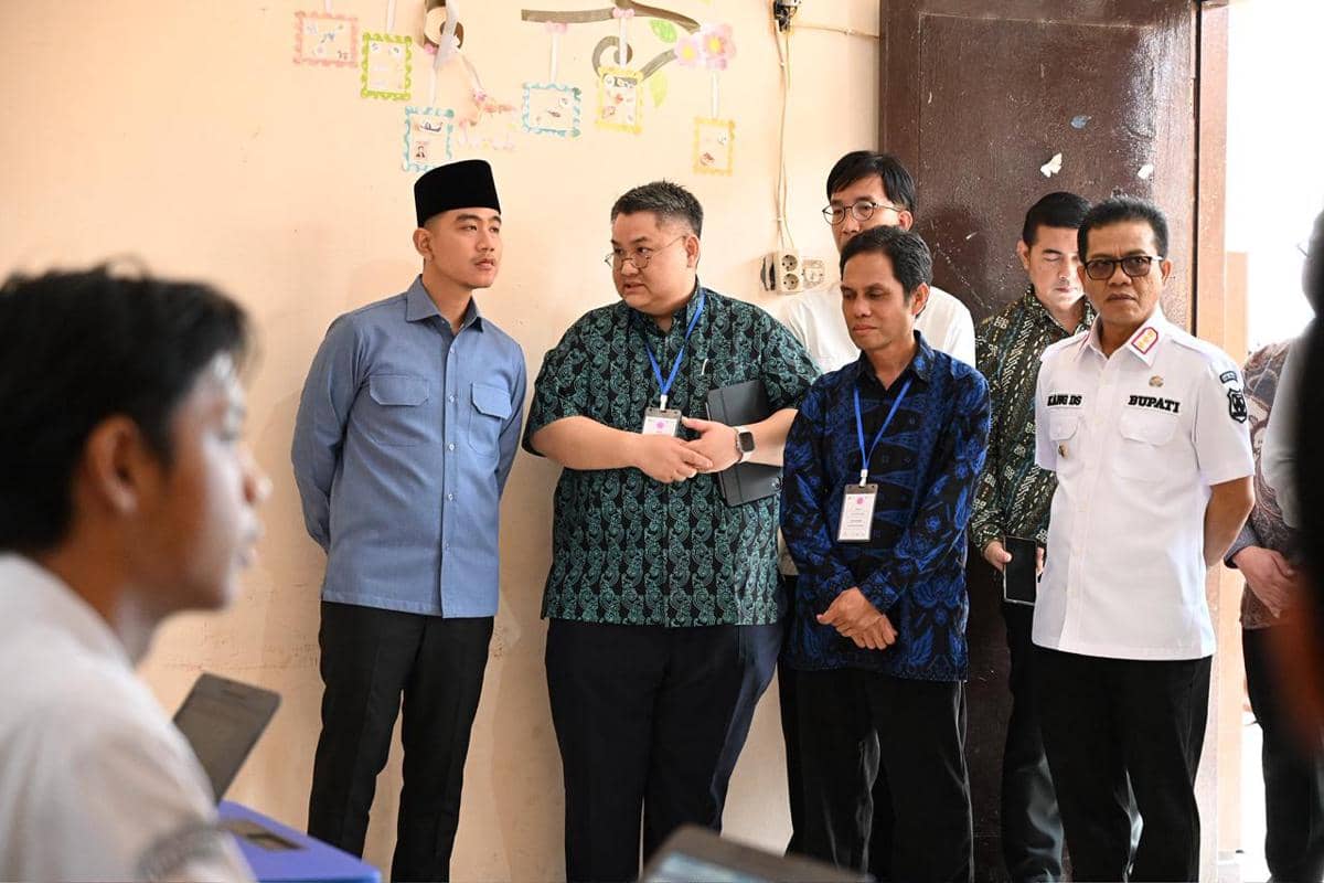 Pesan Gibran untuk Guru dan Orang Tua Murid: Jangan Malu Upgrade Diri