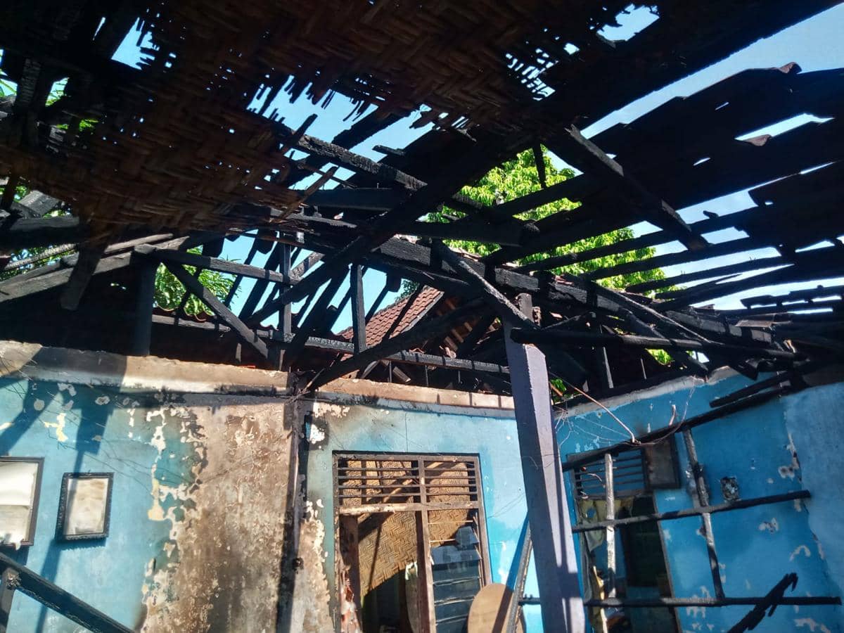Rumah Terbakar di Jembrana, Diketahui Warga yang Hendak ke Pasar
