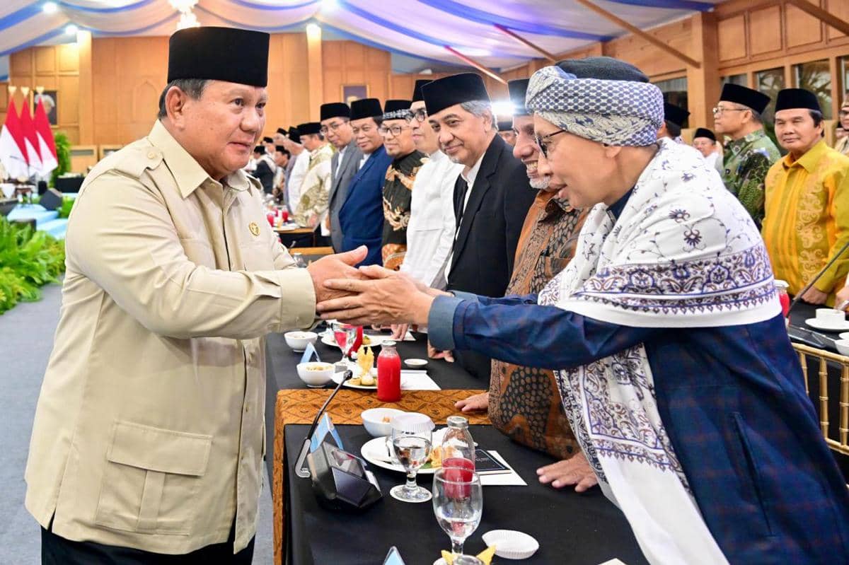 Momen Presiden Prabowo buka puasa bersama dengan pimpinan ormas Islam dan pondok pesantren di Istana Kepresidenan Jakarta, Kamis (5/3/2026) (dok. Sekretariat Presiden)