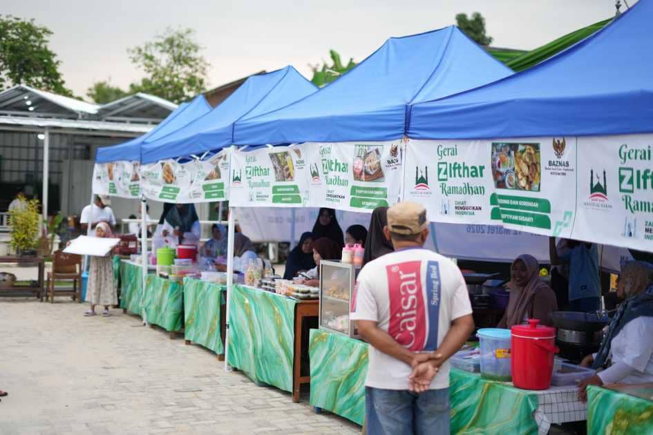 Badan Amil Zakat Nasional (BAZNAS) Kota Metro Luncurkan Dua Program Pemberdayaan Ekonomi yakni Z-Ifthar dan Z-Auto