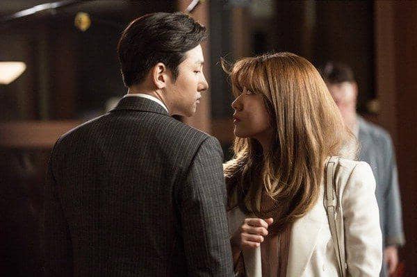 cuplikan drama Suspicious Partner 