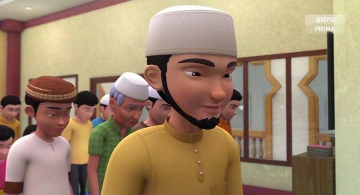 Abang Roy mengimami jamaah salat tarawih.