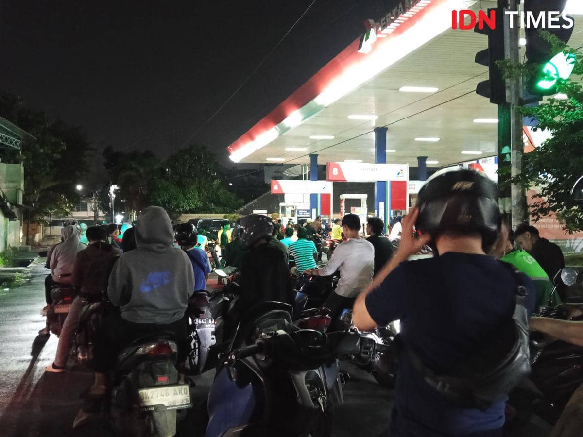 Panic Buying Dampak Perang, Pemerintah Harus Cepat Kendalikan Informasi