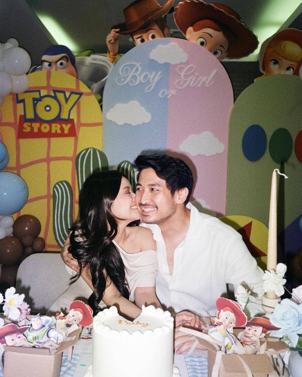 Gender Reveal Kehamilan Hanggini (instagram.com/hanggini)