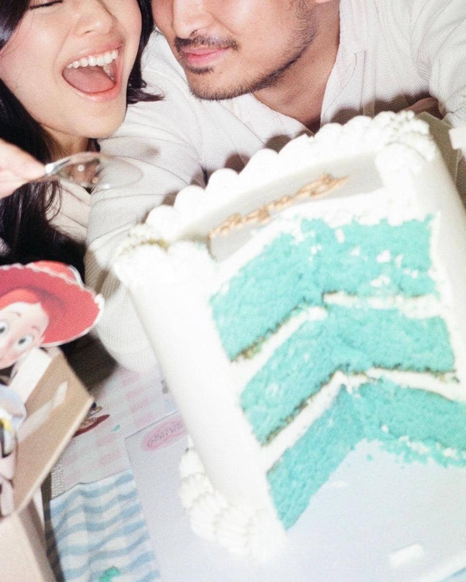 Gender Reveal Kehamilan Hanggini (instagram.com/hanggini)