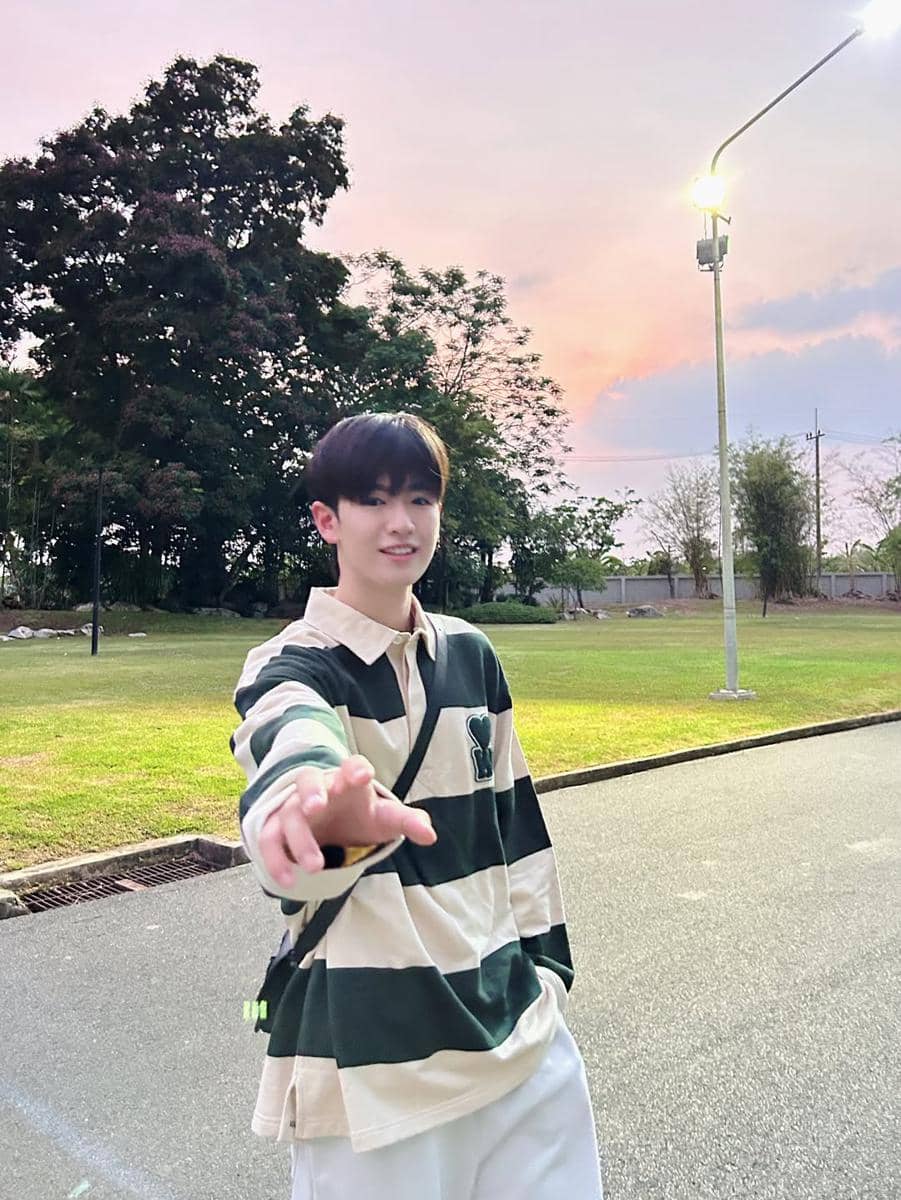 OOTD Day Out ala Jinwook BUS