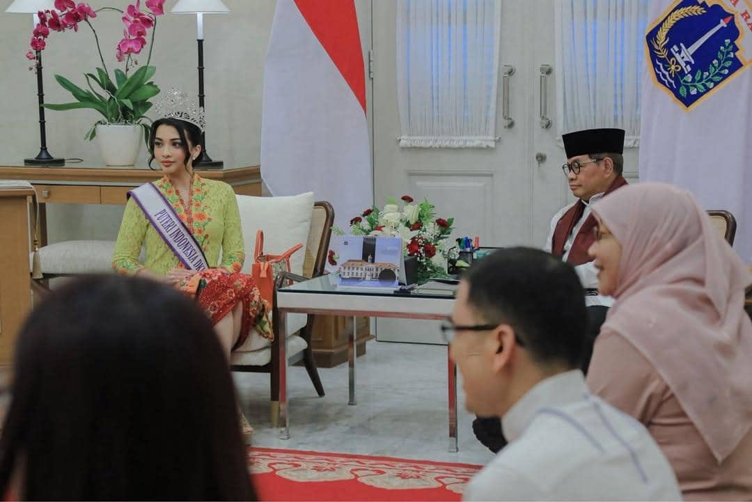 Potret Kunjungan Finalis Puteri Indonesia DKI Jakarta 2026 Bersama Gubernur