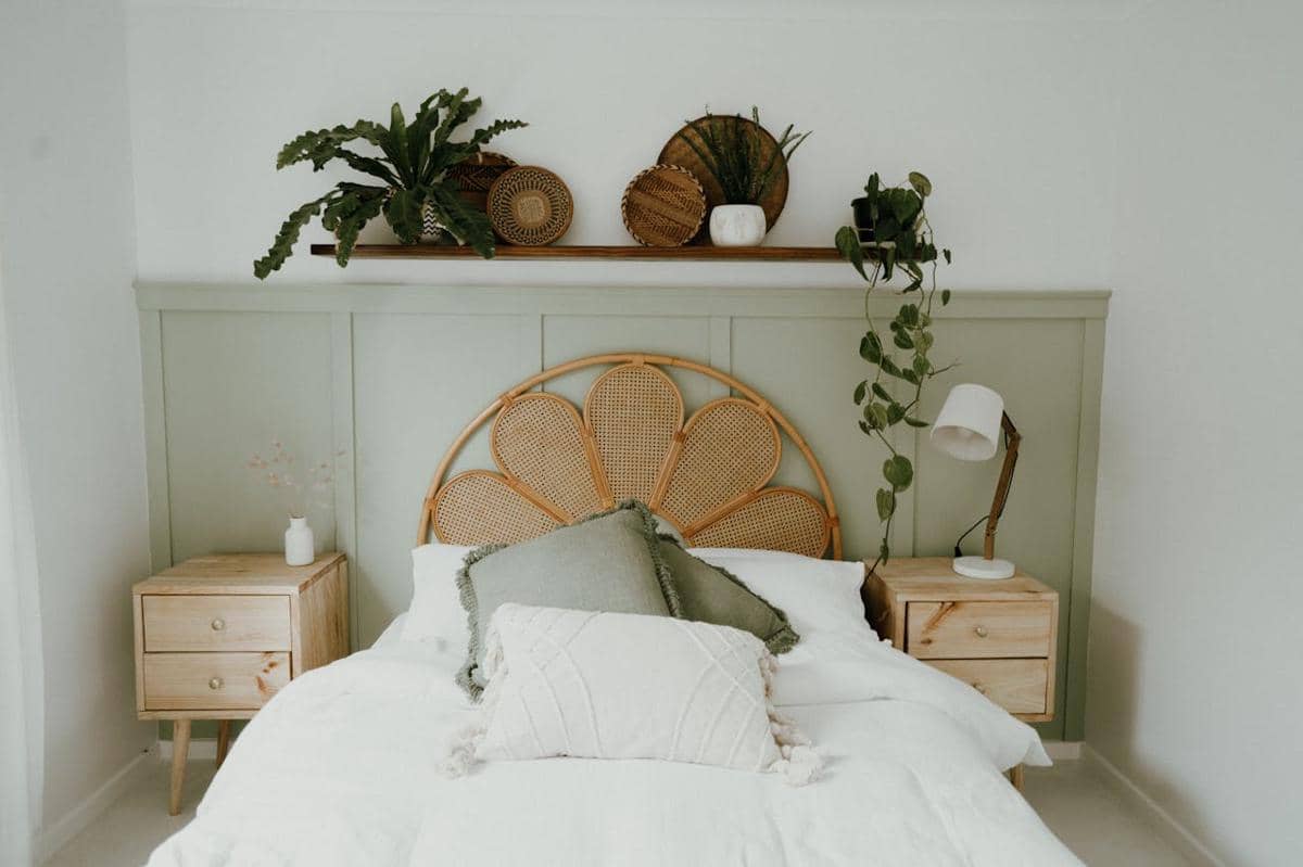 ilustrasi headboard rotan