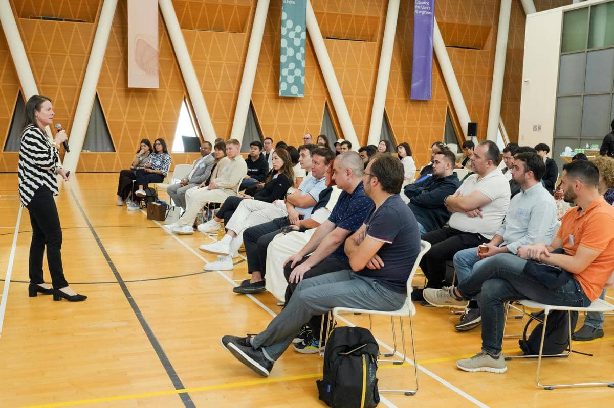 5 Alasan Perusahaan perlu Mengadakan Town Hall Meeting Secara Rutin