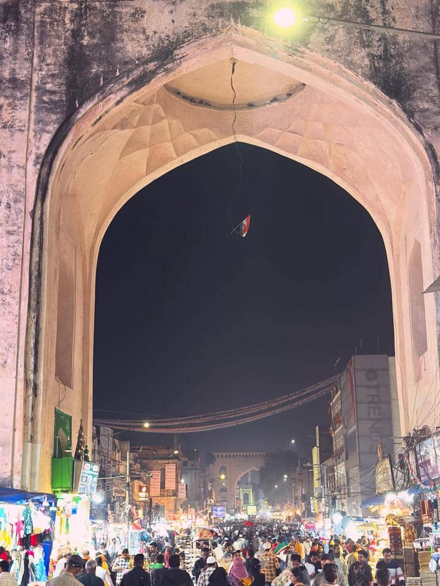 Raline Shah berlibur ke Hyderabad