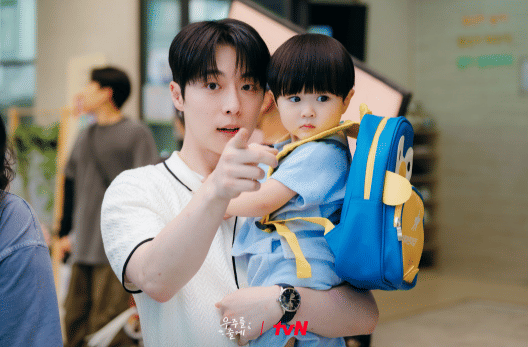 7 Bukti Sun Tae Hyung Bisa Diandalkan di Drakor Our Universe