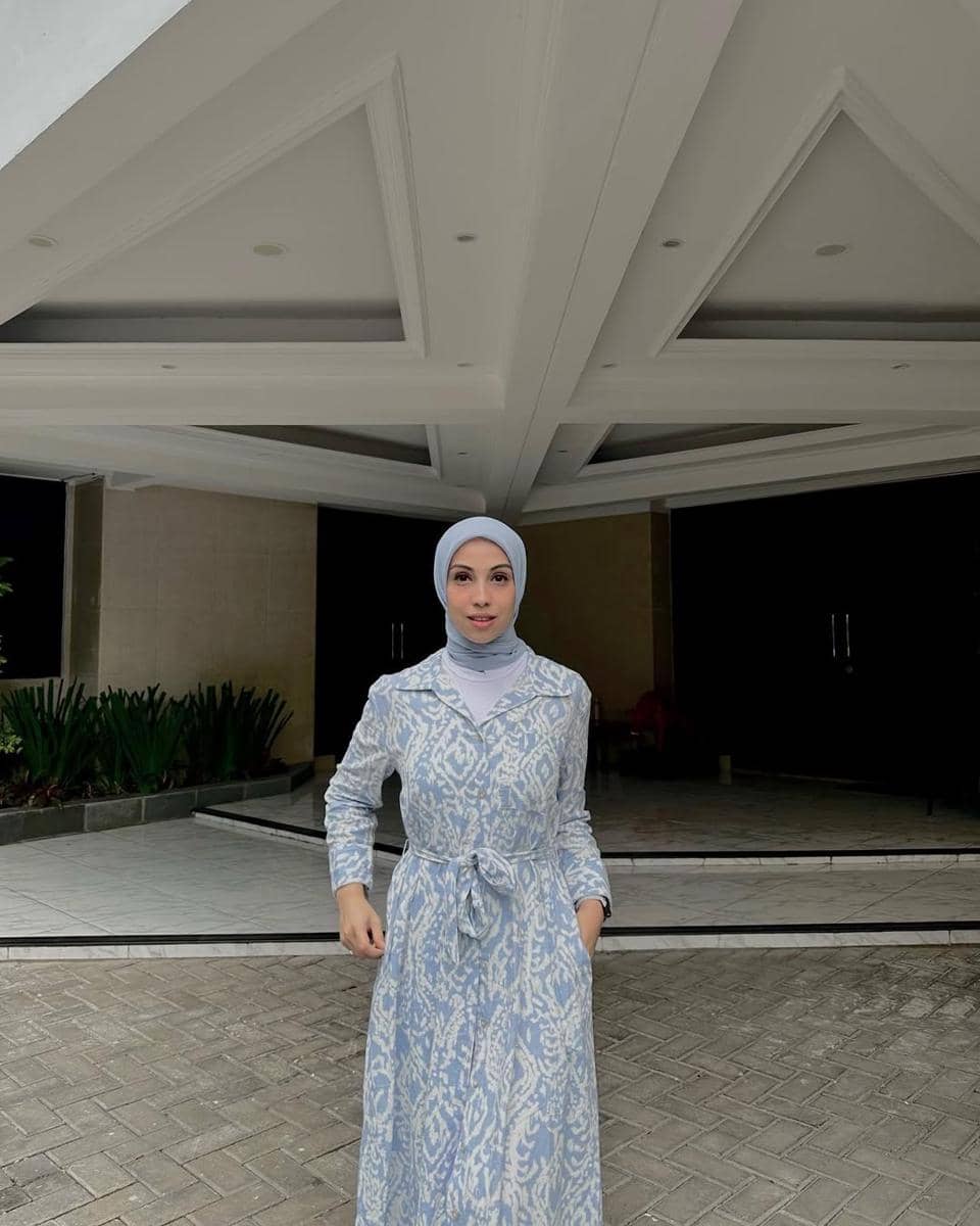 OOTD Sabrina Farhana