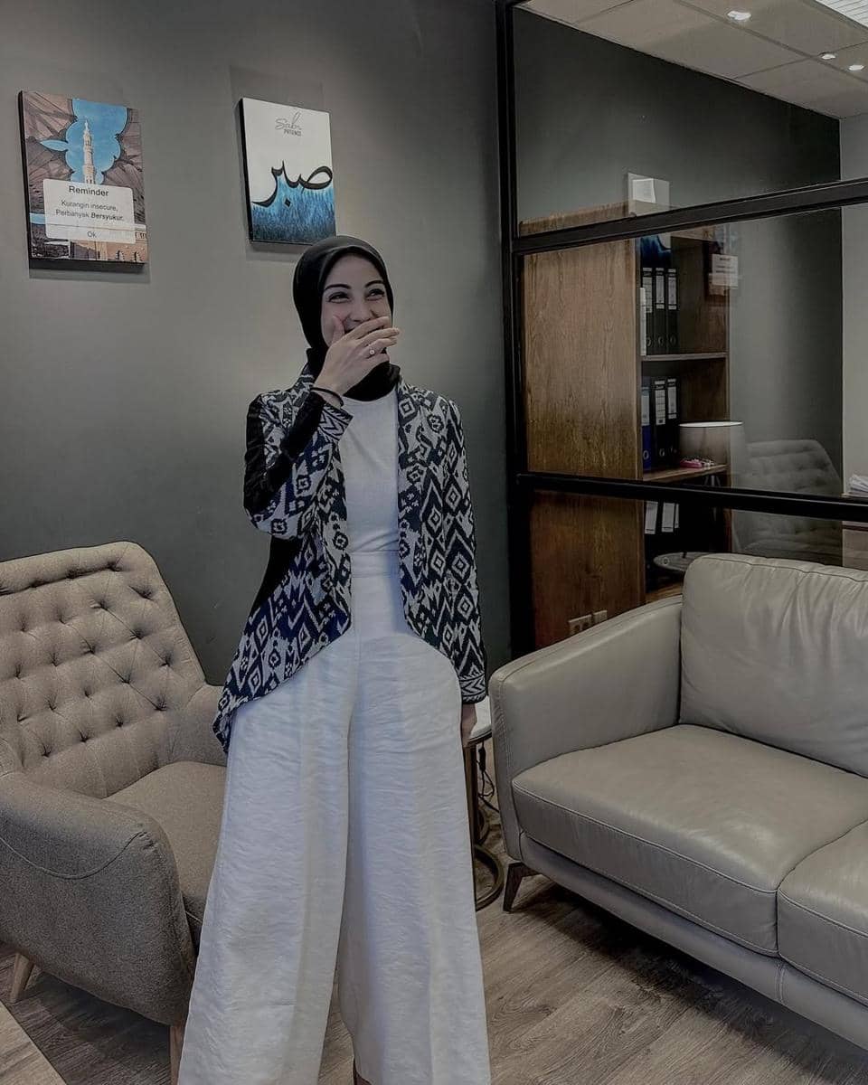 OOTD Sabrina Farhana