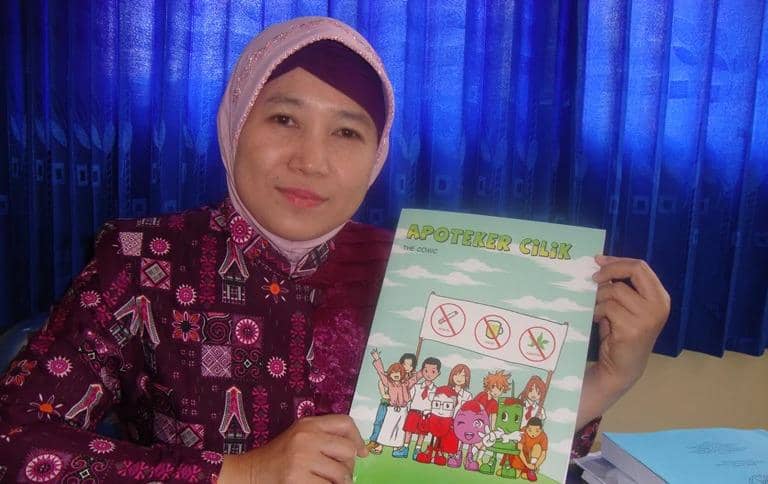 Guru Besar bidang Farmakologi dan Farmasi Klinik, Fakultas Farmasi UGM, Prof. Zullies Ikawati. 