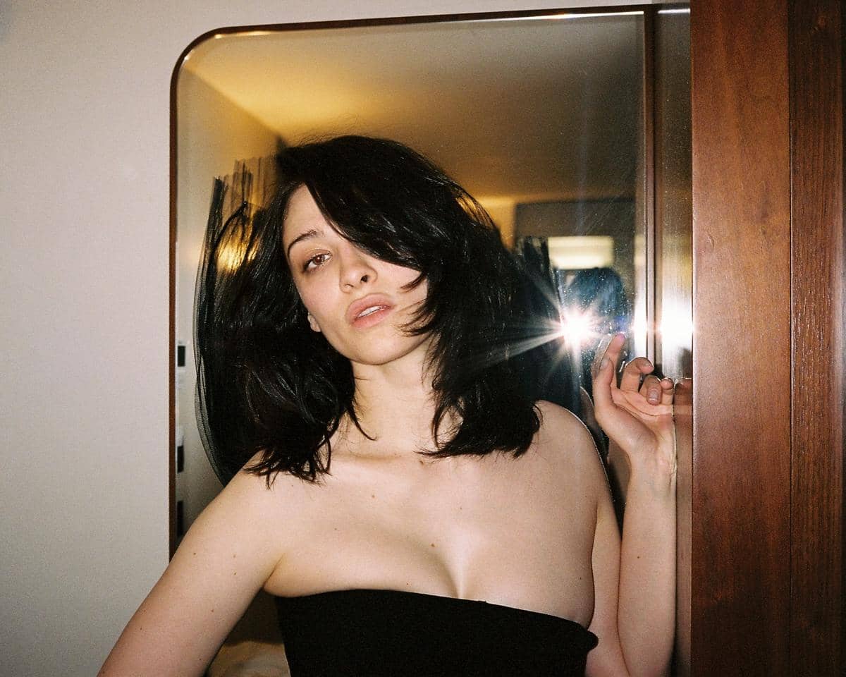 7 Gaya Makeup Lera Abova, Pemeran Nico Robbin di Live Action One Piece