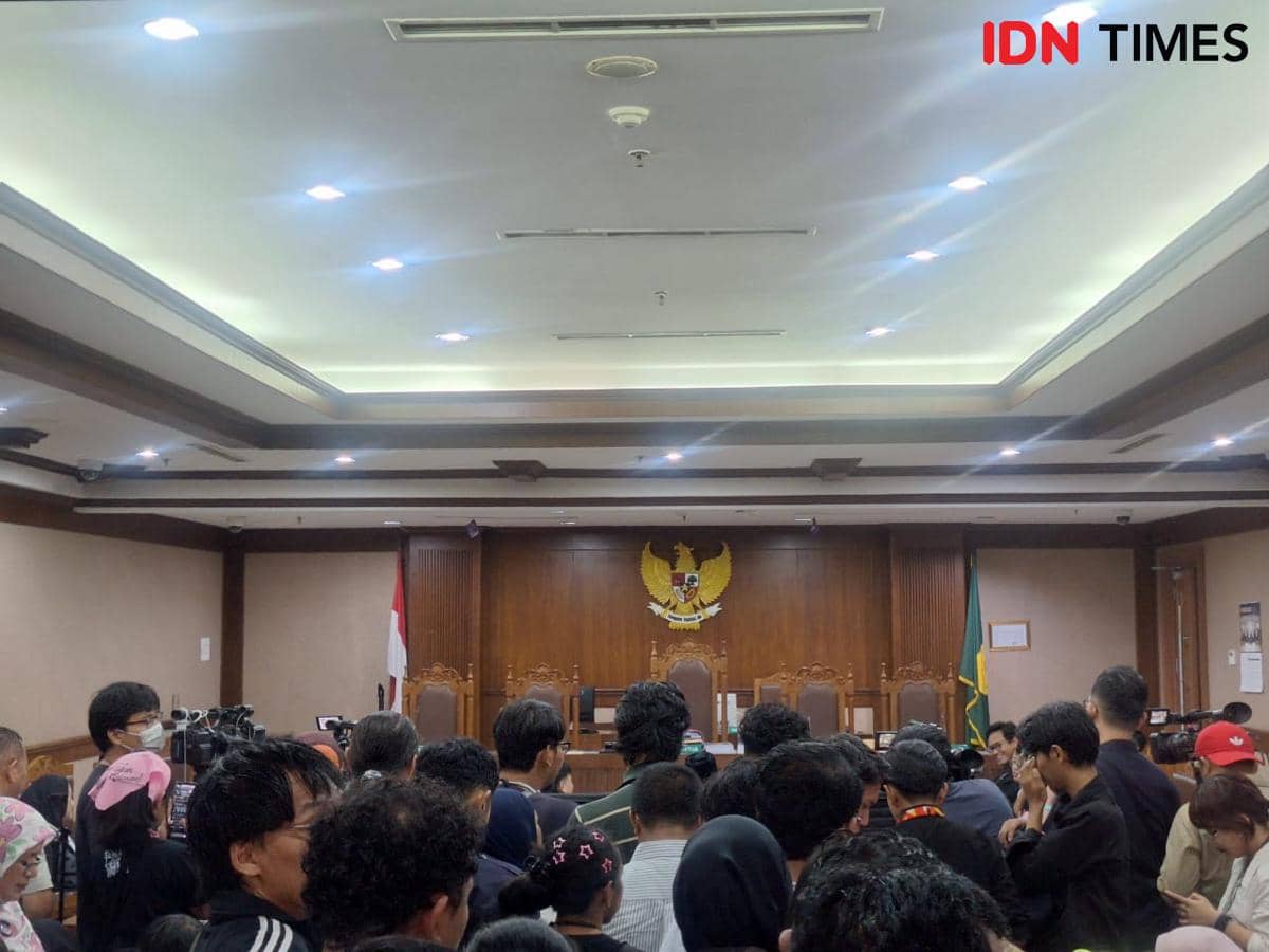 Delpedro cs Divonis Bebas dari Dugaan Kasus Hasut Demo