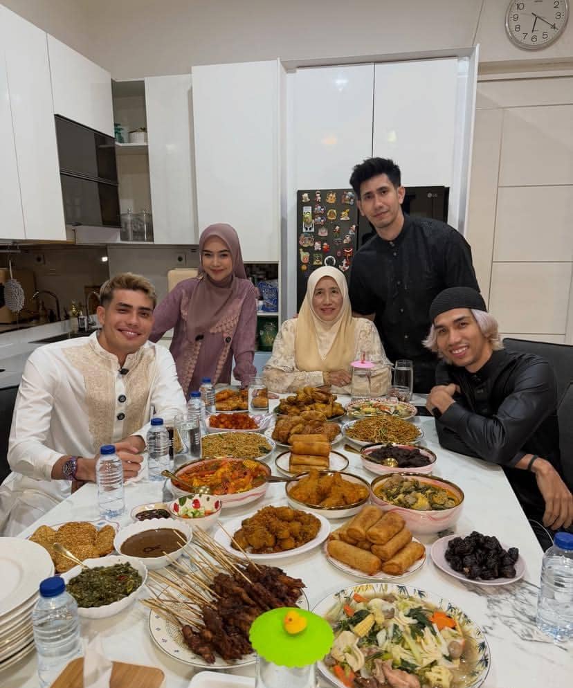 potret artis jadi tuan rumah bukber Ramadan 2026