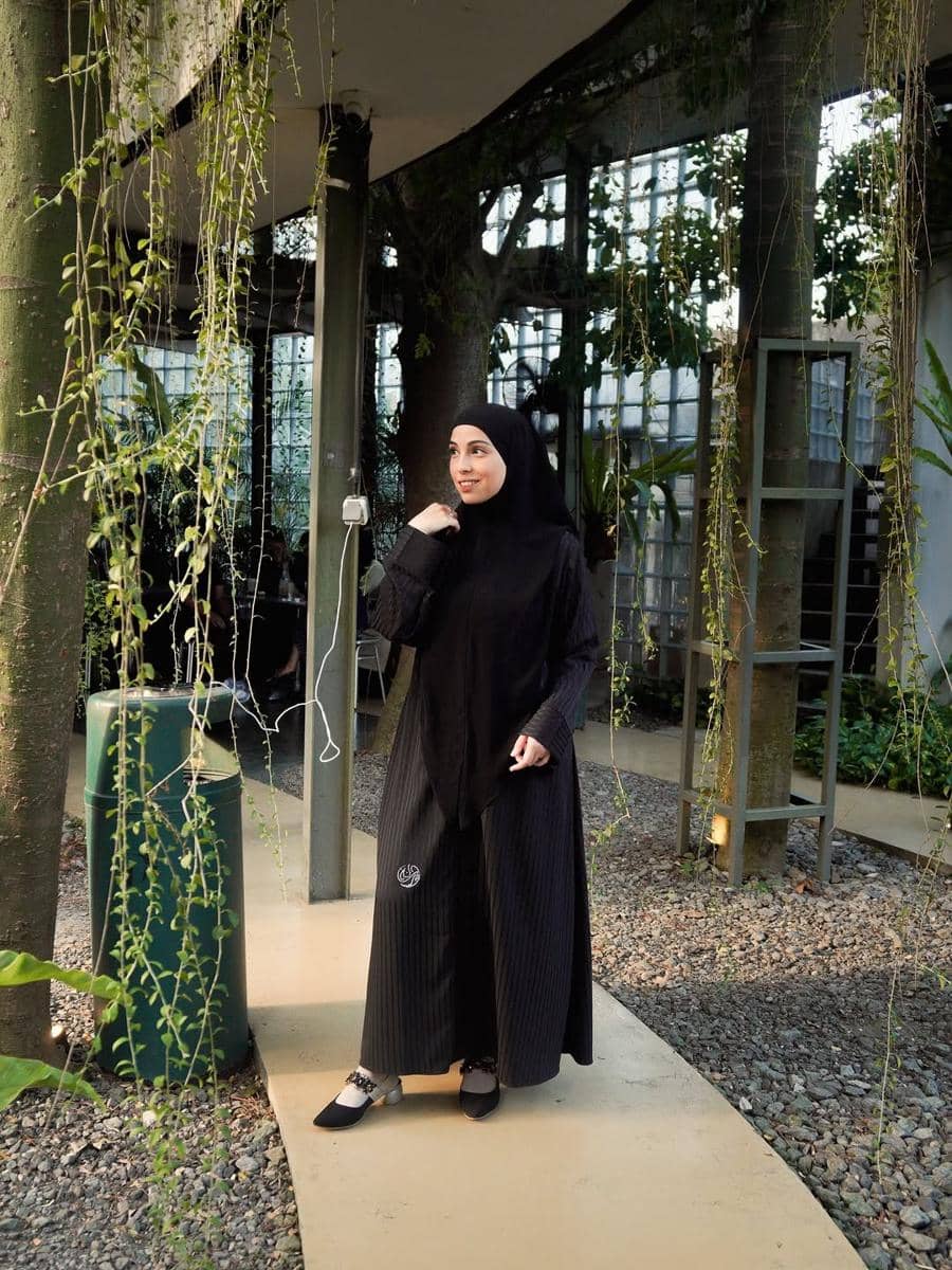 OOTD Sabrina Farhana