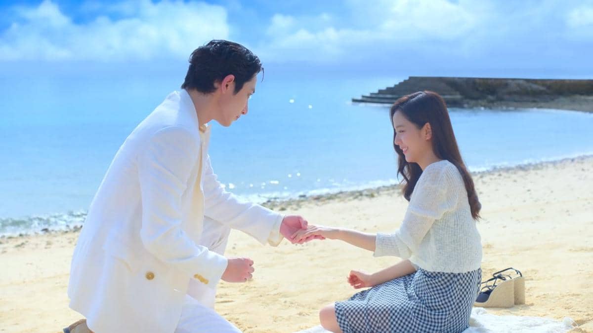 Lee Soo Hyuk dan Jisoo di drama Boyfriend on Demand