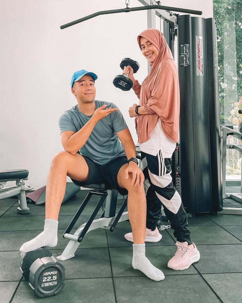 VIdi Aldiano dan sang mama