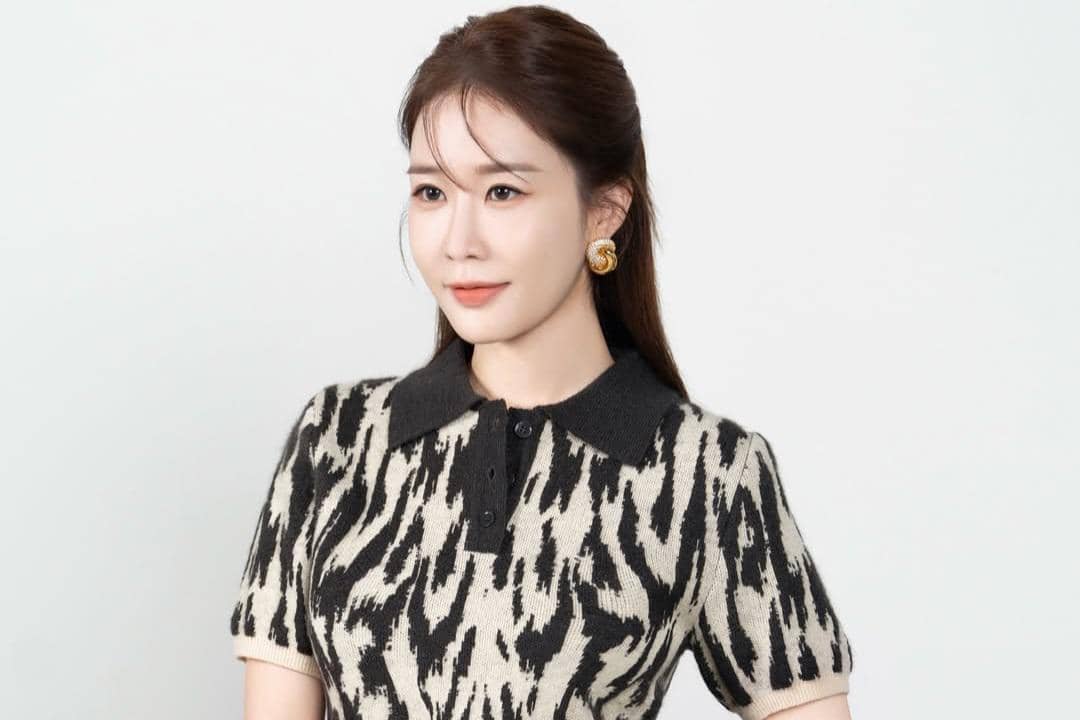 Yoo In Na