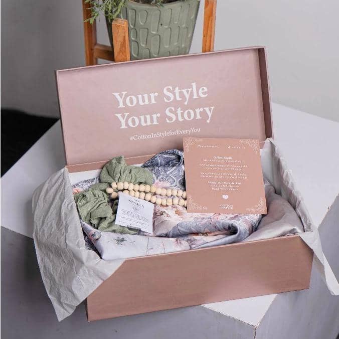 COTTON INSTYLE Hampers Hardbox New Prayer Kit Mukena