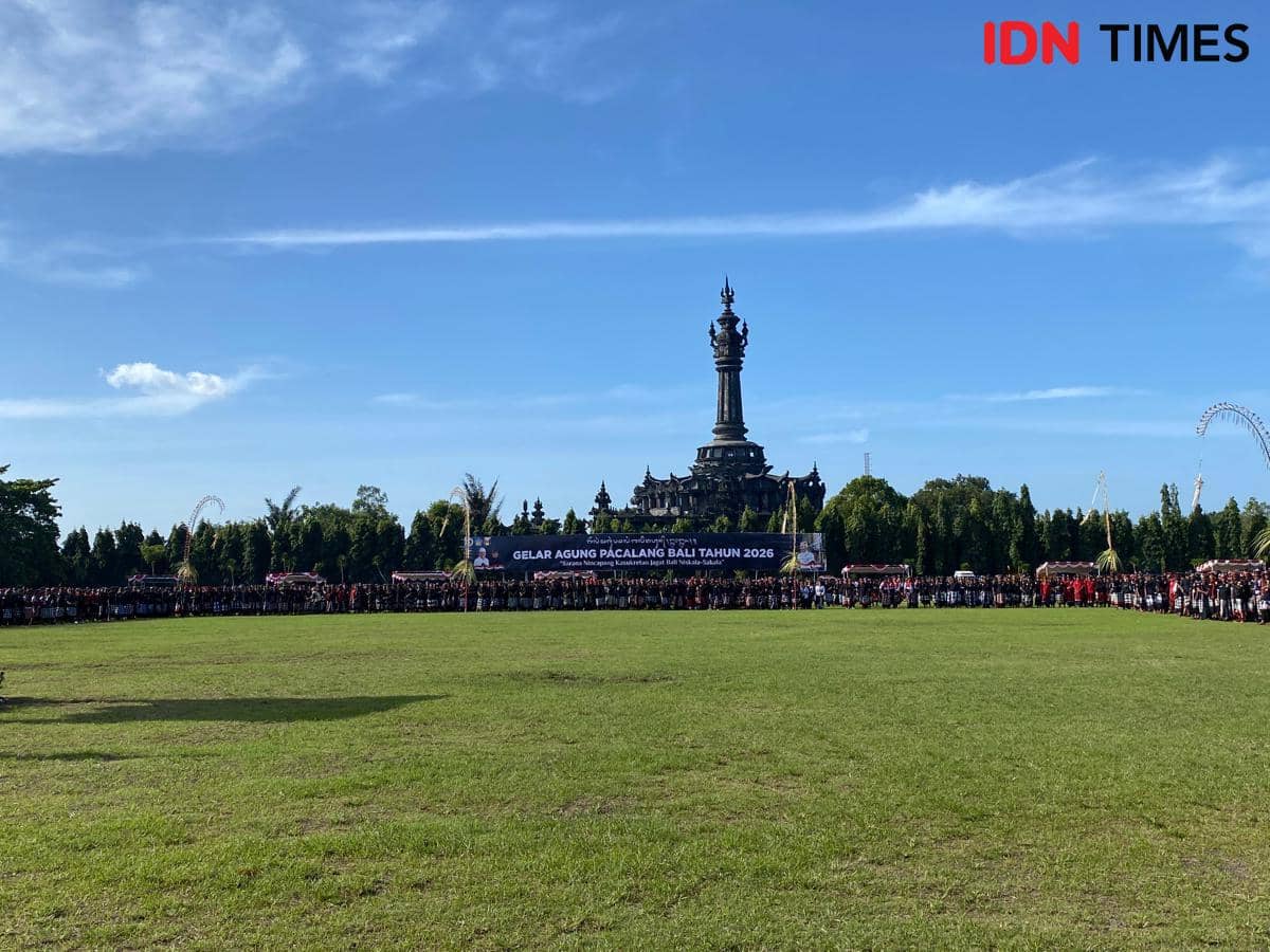 Gelar Agung Pecalang se-Bali di Lapangan Niti Mandala Renon Denpasar. 