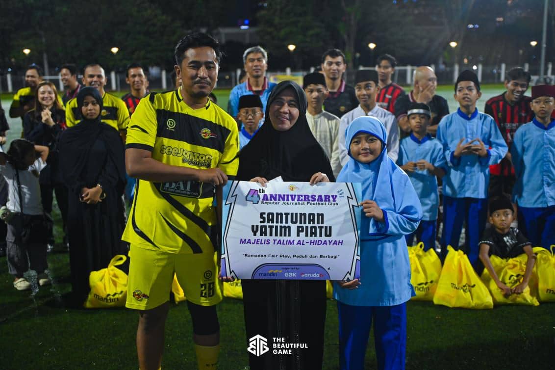 SJFC rayakan ultah ke-4, sekaligus adakan santunan bagi anak yatim.