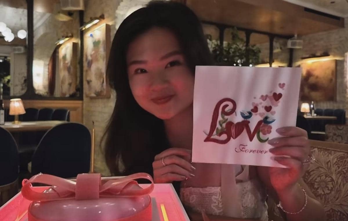 Felicia Tissue Dilamar Kekasih