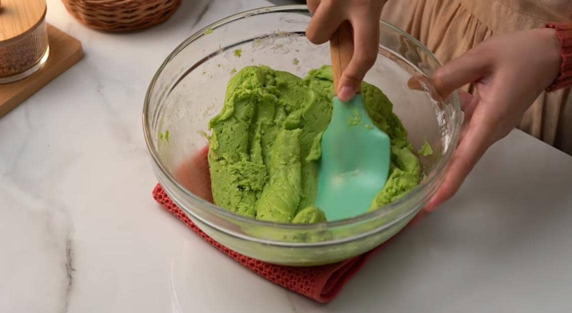 ilustrasi membuat adonan