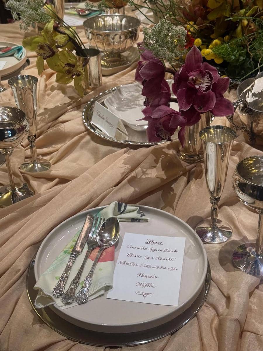 unggahan Rhea Kapoor