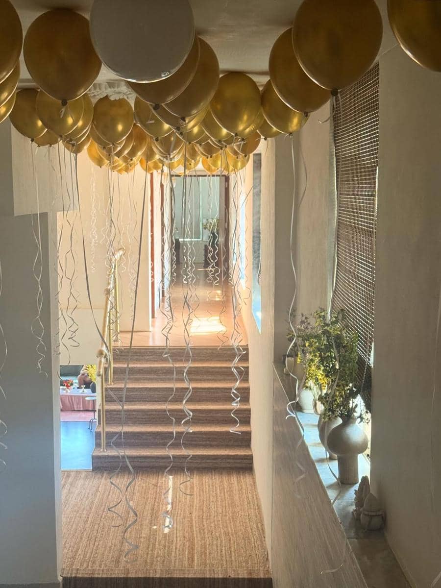 unggahan Rhea Kapoor