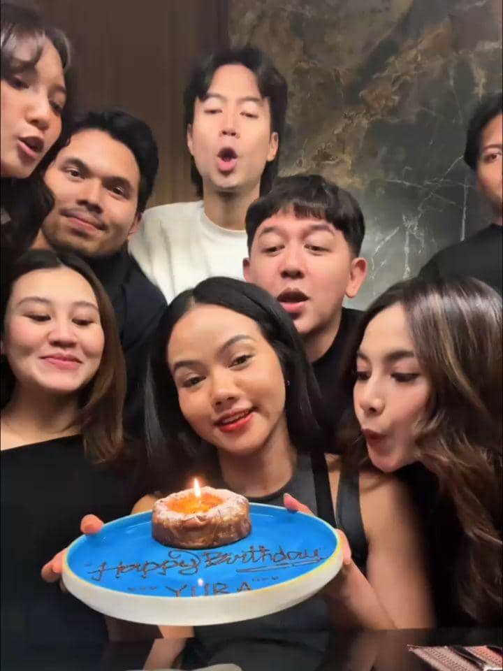 Yura Yunita mengenang Vidi Aldiano.