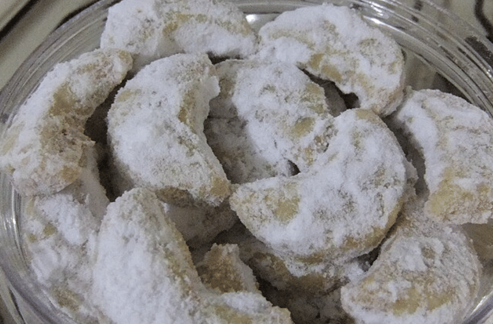 5 Tips Bikin Putri Salju Lumer di Mulut tanpa Mudah Hancur untuk Lebaran