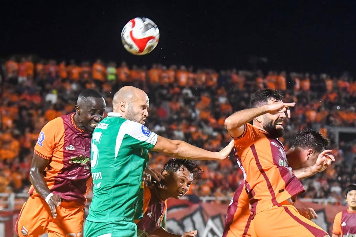Pertandingan Borneo FC di Stadion Segiri Samarinda, Kalimantan Timur, Minggu (15/3/2026). 